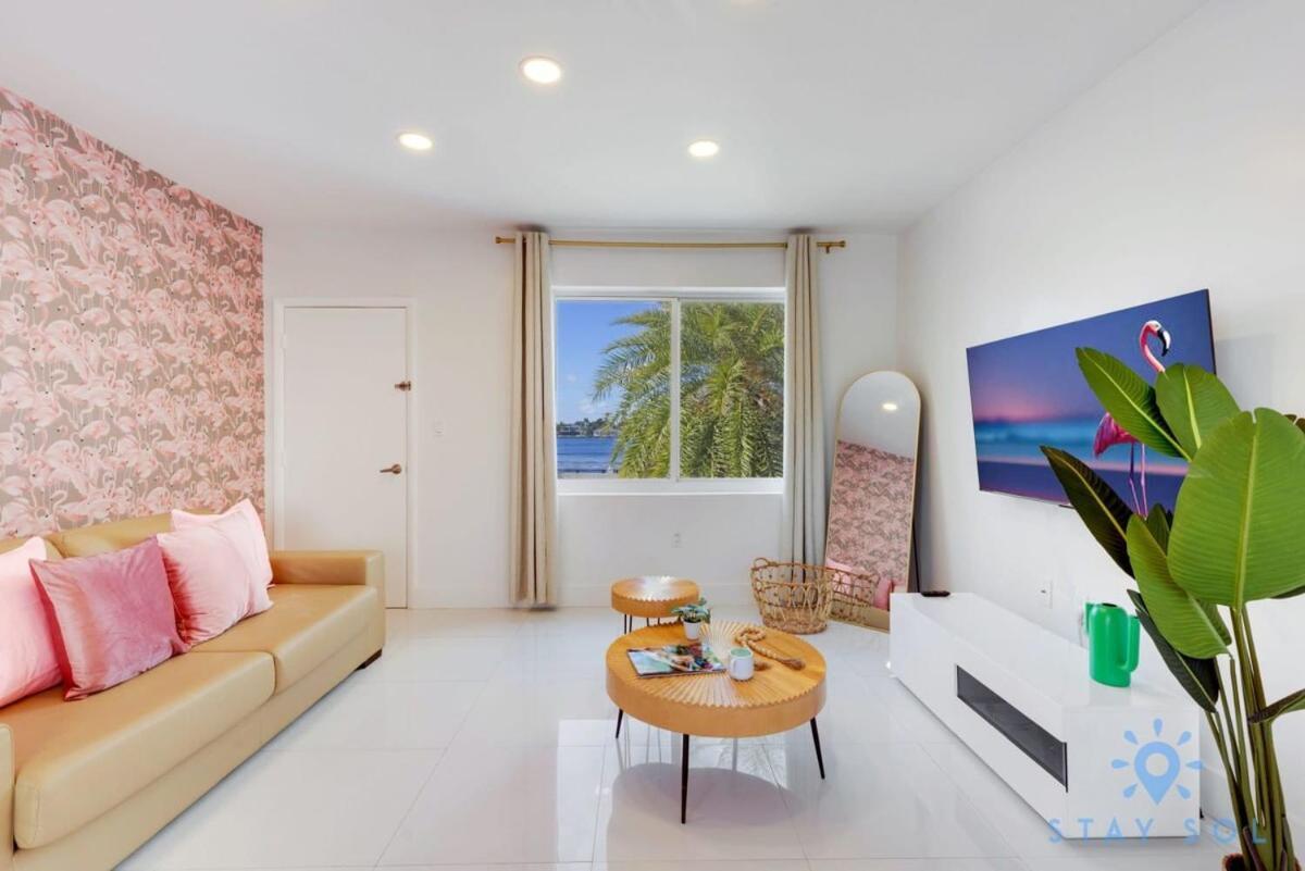 Free Parking, Bay View, Pool, Step To Beach Hollywood Ngoại thất bức ảnh