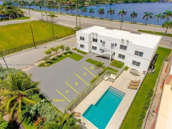 Free Parking, Bay View, Pool, Step To Beach Hollywood Ngoại thất bức ảnh