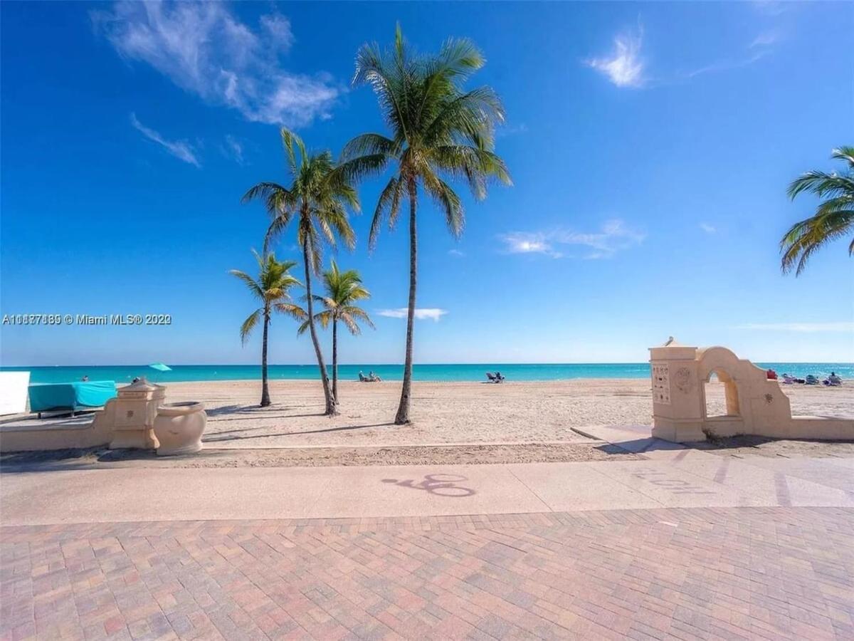 Free Parking, Bay View, Pool, Step To Beach Hollywood Ngoại thất bức ảnh