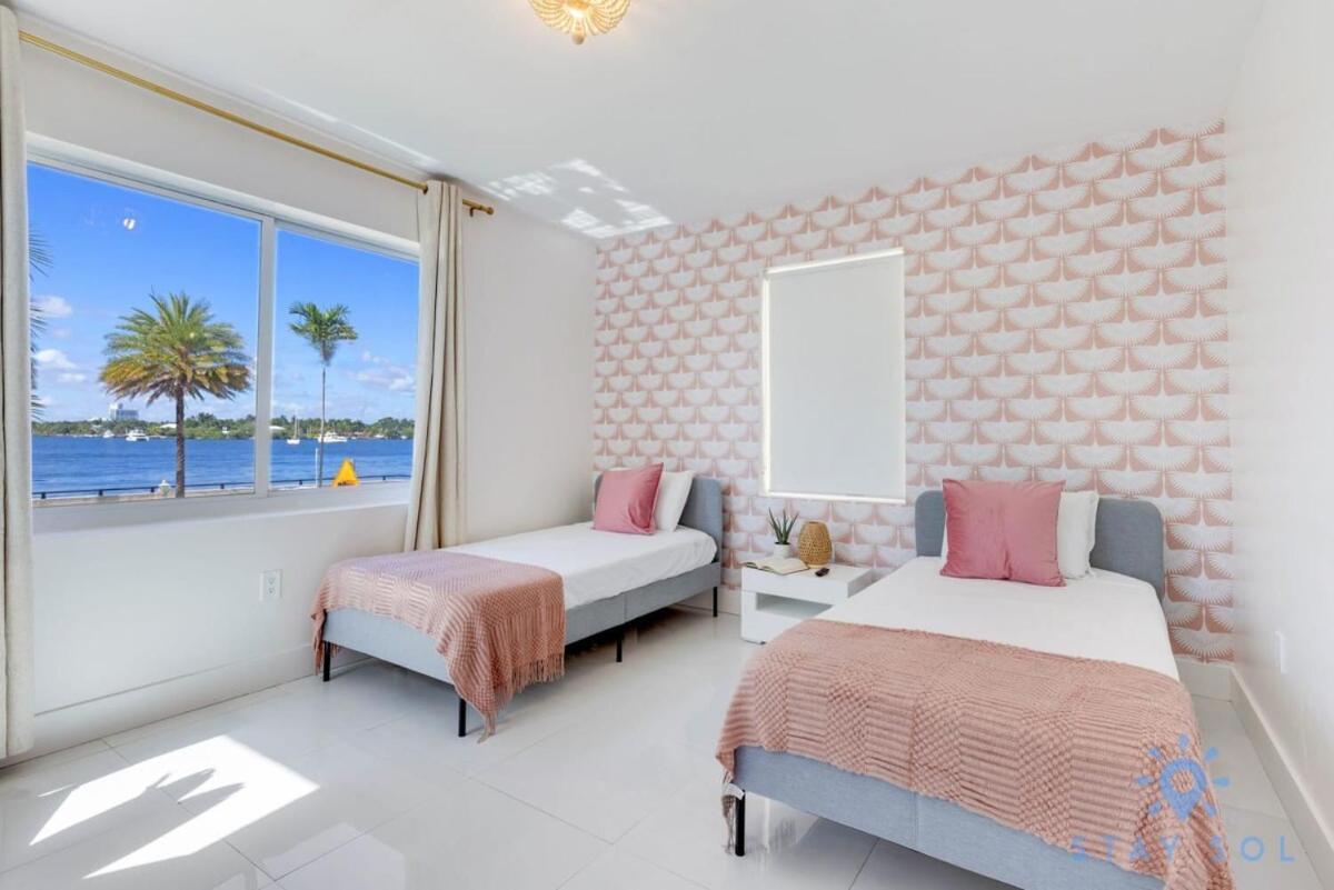 Free Parking, Bay View, Pool, Step To Beach Hollywood Ngoại thất bức ảnh