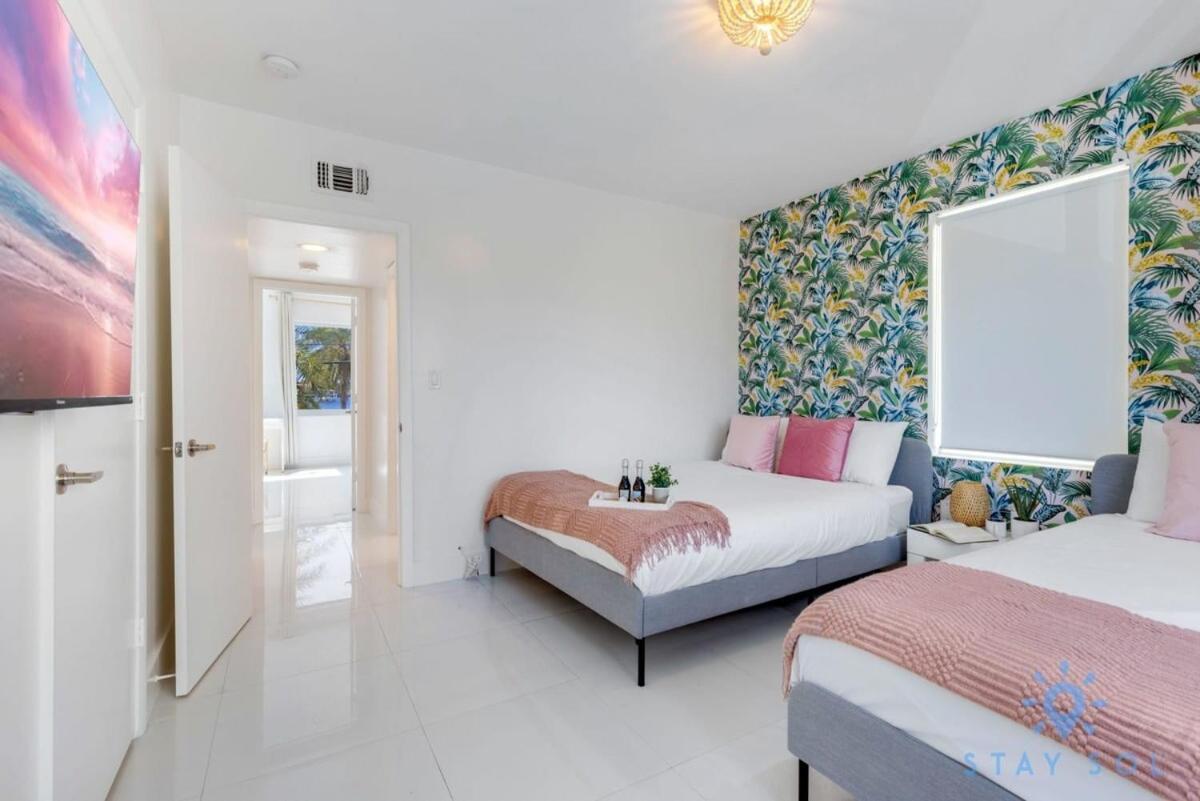 Free Parking, Bay View, Pool, Step To Beach Hollywood Ngoại thất bức ảnh