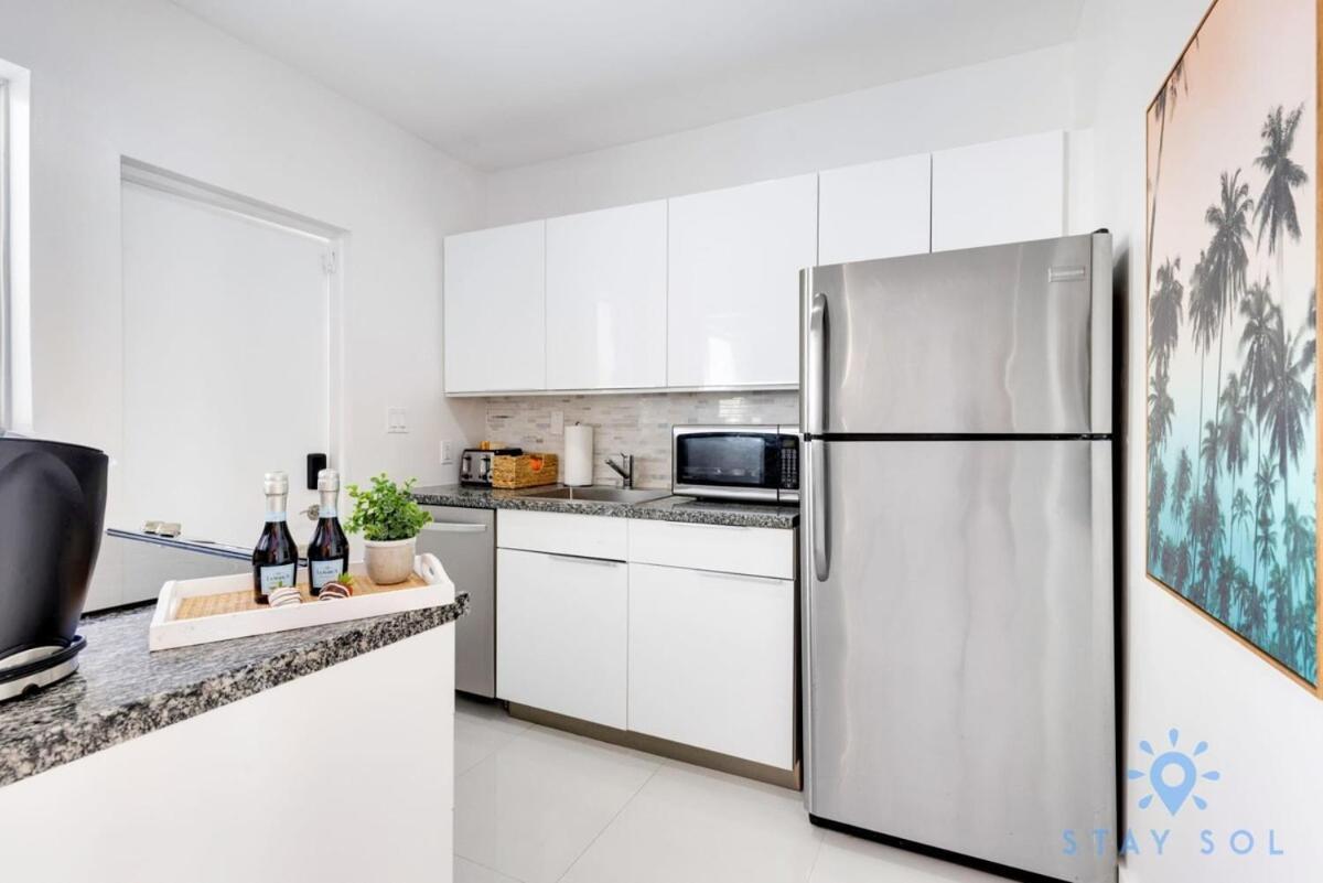 Free Parking, Bay View, Pool, Step To Beach Hollywood Ngoại thất bức ảnh