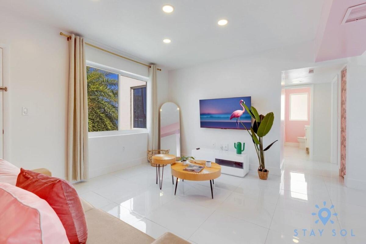 Free Parking, Bay View, Pool, Step To Beach Hollywood Ngoại thất bức ảnh