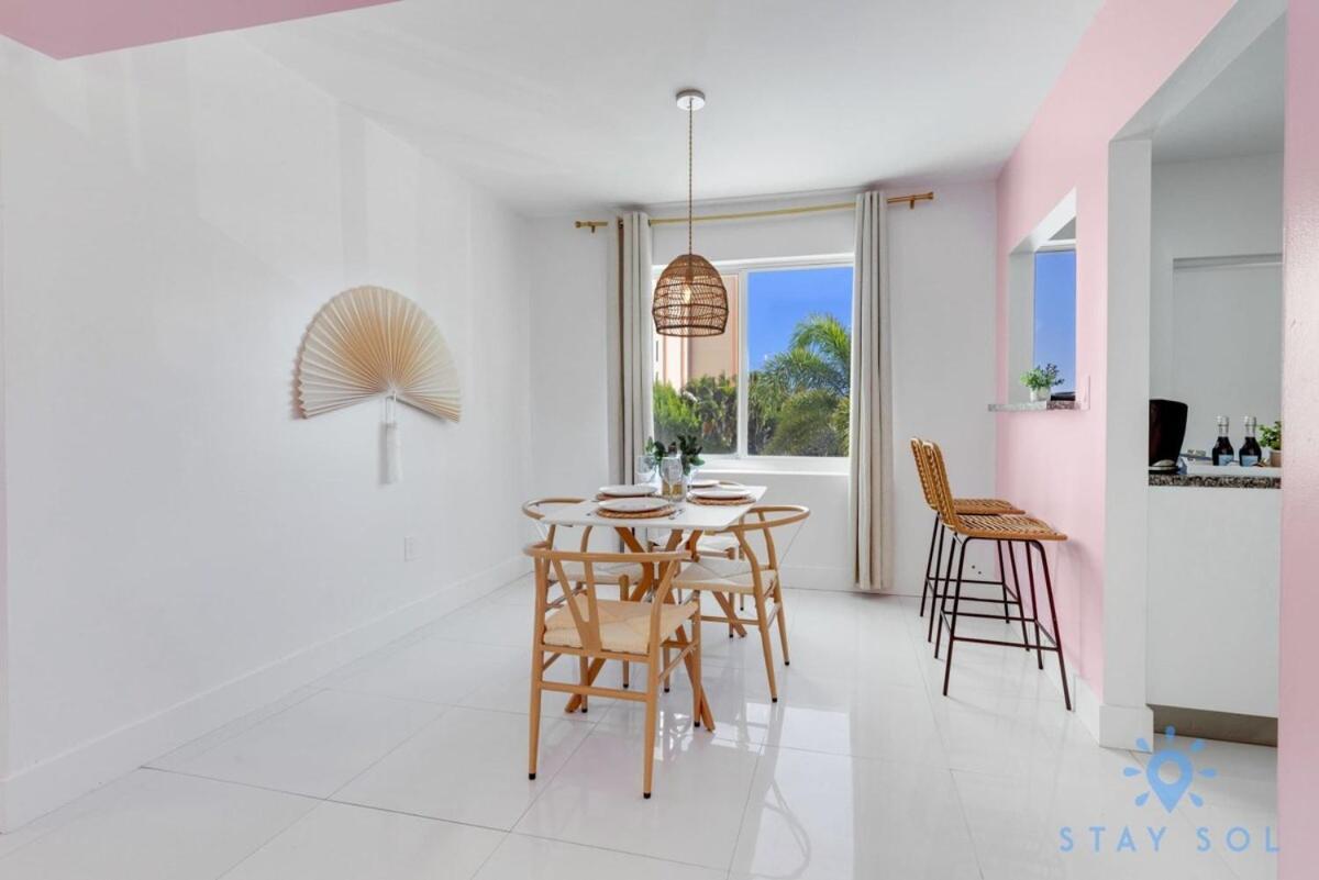 Free Parking, Bay View, Pool, Step To Beach Hollywood Ngoại thất bức ảnh